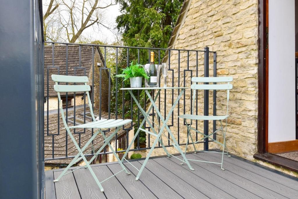 Apartamento The Lookout At Cloatley Meadow Hankerton Exterior foto